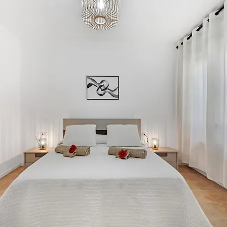 Alessia's Flat - Borgo Palazzo 005